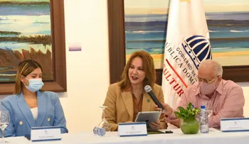 Ministerio de Cultura se reúne para debatir sobre la articulación de políticas públicas en RD a favor de las industrias culturales y creativas