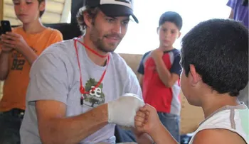 En Chile dedican calle a fallecido actor Paul Walker