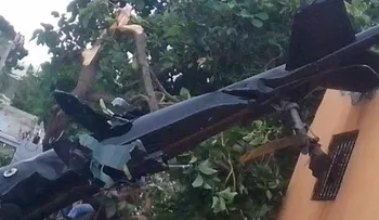 Cae helicóptero cerca del Faro a Colón; piloto resulta herido y le roban la cartera