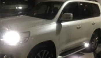 Apresan hombre intentó robar yipeta de una agencia en Santiago