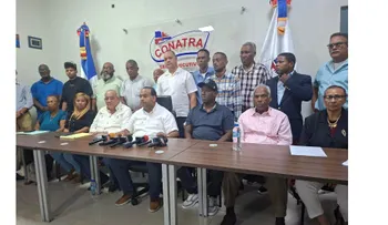 Transportistas de SDE amenazan con paro por conflicto de rutas