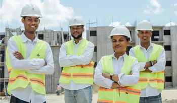 Nuevos profesionales obtienen su primer empleo con "Pasantía Mi Vivienda"