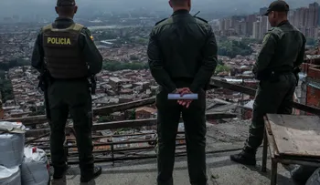 Ataque con explosivos en Colombia deja varios policías muertos