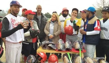Embajada de RD en Francia apoya a comunidad deportiva