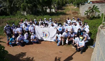Voluntariado Bancentraliano y TECHO pintan casas y donan filtros de agua