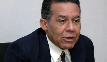 Juan Bolívar Díaz renuncia a dirección de prensa de Teleantillas