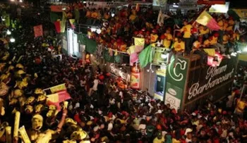 Se electrocutan 18 al caerle cable a carroza durante carnaval en Haití