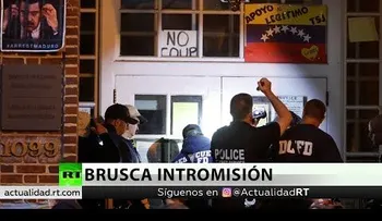 Brusca intervención: Desalojan a activistas que resguardaban la embajada de Venezuela en Washington