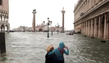 Dos muertos y casi una veintena de heridos en Italia por fuertes lluvias
