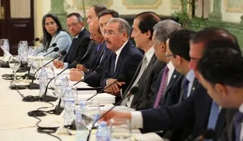 Gobierno y empresarios activan Mesa Presidencial para fomentar las exportaciones