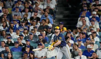 Brewers barren a Dodgers y avanzan a la Serie Mundial por primera vez desde 1982