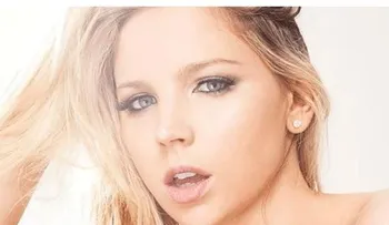 Actriz porno revela que el peor sexo de su vida fue "dentro de un set de grabación"