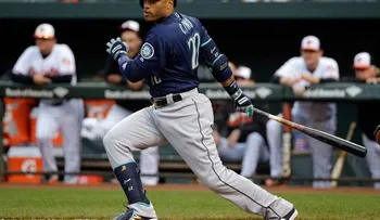 Cruz, Canó y Marte dan dobles;  David, de 4-3