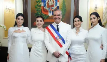 Abinader dijo que problema de salud presentado por una de sus hijas no es de gravedad 