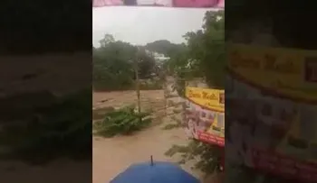 Desborde del río Jaya en San Francisco de Macorís