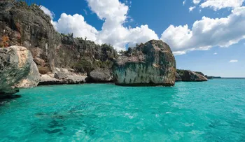 Bahía de las Águilas calificada como la playa más Cristalina del Mundo