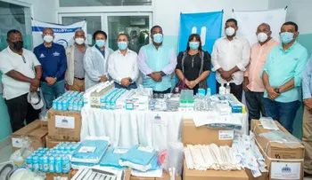 Gobierno entrega medicamentos en hospitales y centros de atención primaria de todo el país