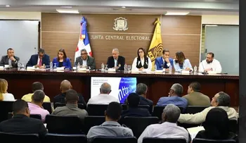 JCE acelera renovación de la nueva cédula