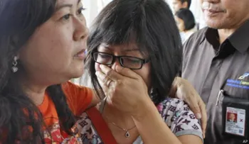 Sigue desaparecido avión en Indonesia con 162 a bordo