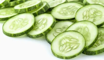 El pepino elimina los orzuelos, regula el azúcar, expulsa parásitos y reduje las ojeras 