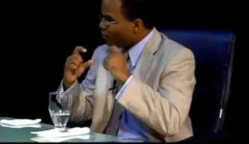 Presidente Medina lamenta muerte madre de José Peña Suazo