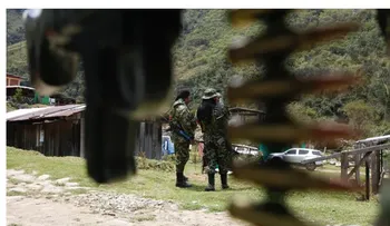 Ecuador detiene a siete vinculados a las FARC