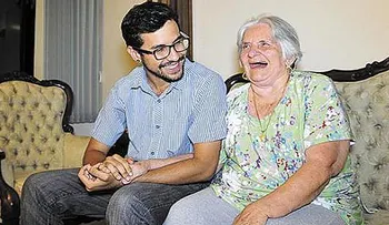 Esta mujer tenía casi 30 años sufriendo de diabetes, tomó esto...y santo remedio