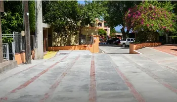 MOPC reconstruye parqueo y aceras en santuario del Santo Cerro