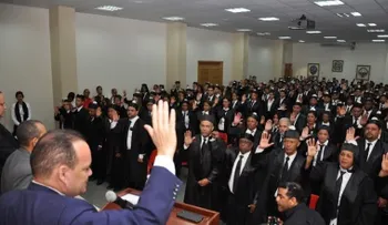 Colegio de Abogados de República Dominicana certifica 200 nuevos profesionales