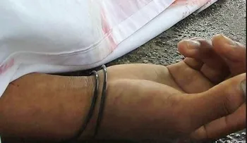 Hombre mata a machetazos a su mujer en Baní