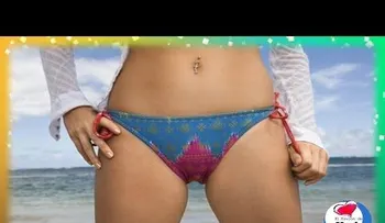 Esta mujer aclara su parte púbica y entrepiernas como si nada... (VIDEO