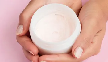 "Revelan el Secreto de la Eterna Juventud: Crema Antienvejecimiento con 2 Ingredientes de tu Cocina"