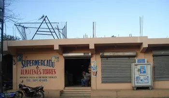 Atracadores secuestran propietaria de un supermercado en Montecristi