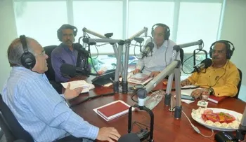 Estrenan programa radial â??Conversando de Saludâ?