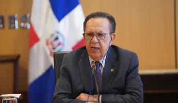 Valdez Albizu se reúne con delegación del Tony Blair Institute y representantes de la Vicepresidencia de la República