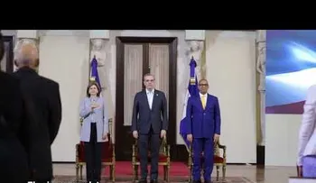 Resumen del día: presidente Abinader recibe en Palacio Nacional a piloto dominicano que alcanzó primer lugar en la Porsche Sprint Challenge