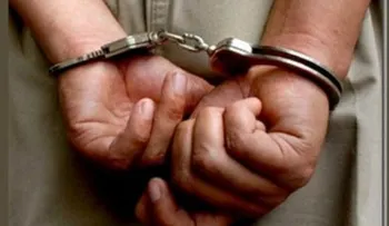 Apresan hombre asaltó mujer y la obligó a lanzarse de puente
