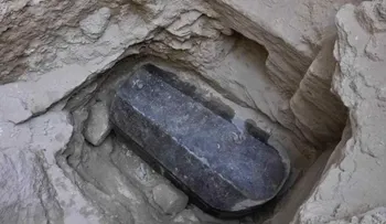 Arqueólogos descubren un misterioso sarcófago en Egipto