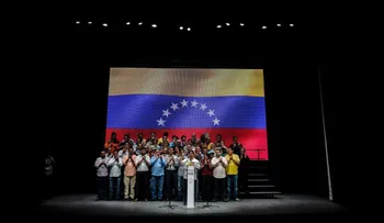 Oposición venezolana convoca a paro cívico nacional de 24 horas