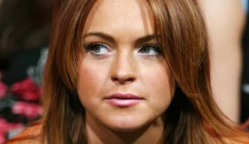 Lindsay Lohan se disculpa por comentarios sobre el movimiento #MeToo