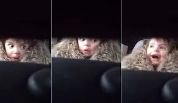 Niña experimenta emociones al escuchar la melodía de terror Tiburón (VIDEO)