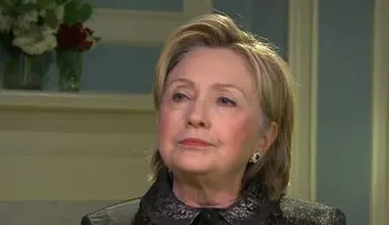 Hillary Clinton quiere que hagas a un lado Pokémon GO y uses su app