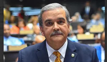 Elías Wessin presenta reforma fiscal y administrativa en Convergencia PAX