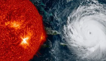 Tras huracanes, llamaradas solares y terremotos, ¿cuál es la "amenaza triple" de este fin de semana?