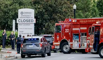 Mueren un policía y su presunto agresor en tiroteo en Universidad Emory de Atlanta