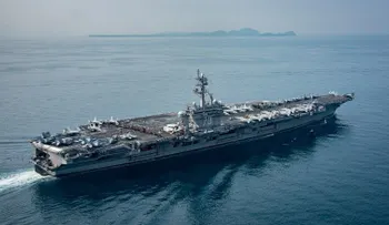 Rabia y burlas en Corea del Sur por el "engaño" del envío del portaaviones de EE.UU.
