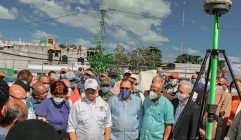 Gobierno inicia proceso de titulación en El Almirante y San Luis, en Santo Domingo Este