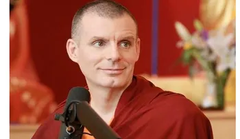 Lama Rinchen destaca la prevención como clave para reducir el sufrimiento