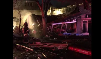 Masiva explosión en Seattle deja nueve bomberos heridos