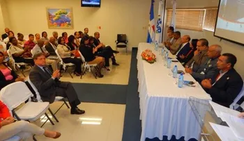Hospital Hugo Mendoza presenta carta compromiso